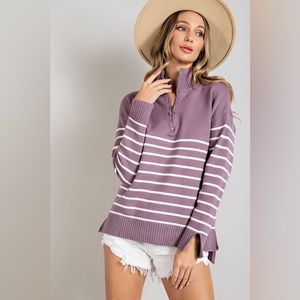 Striped Pullover 💕